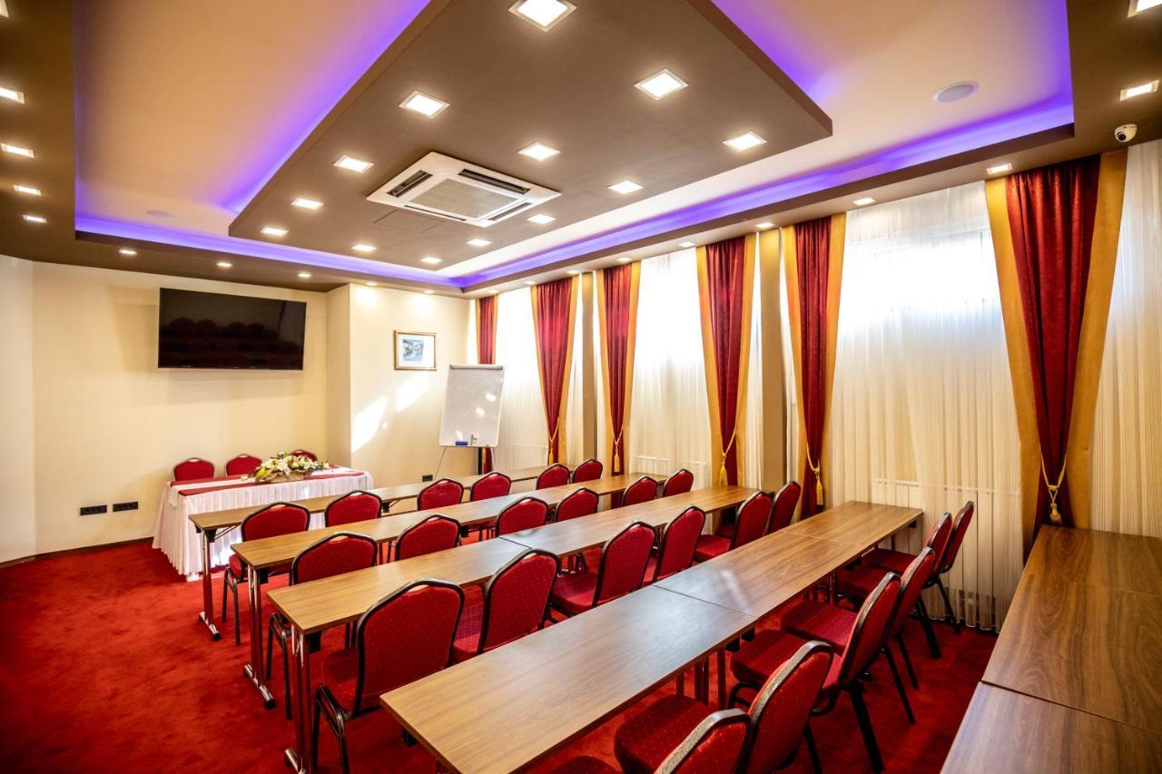 Boutique Hotel Golden Star Tuzla Eksteriør bilde