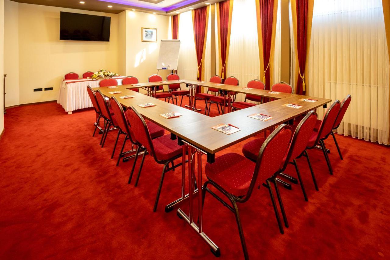 Boutique Hotel Golden Star Tuzla Eksteriør bilde