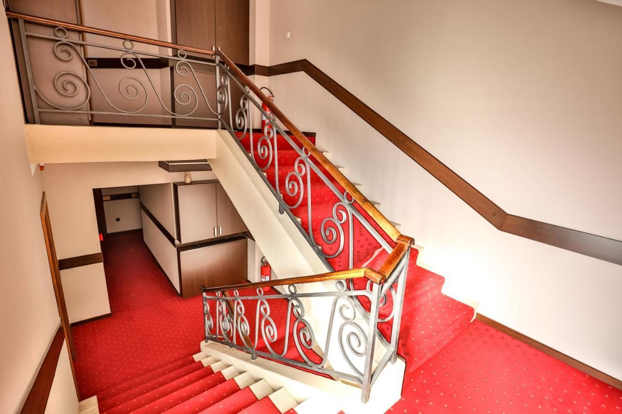 Boutique Hotel Golden Star Tuzla Eksteriør bilde