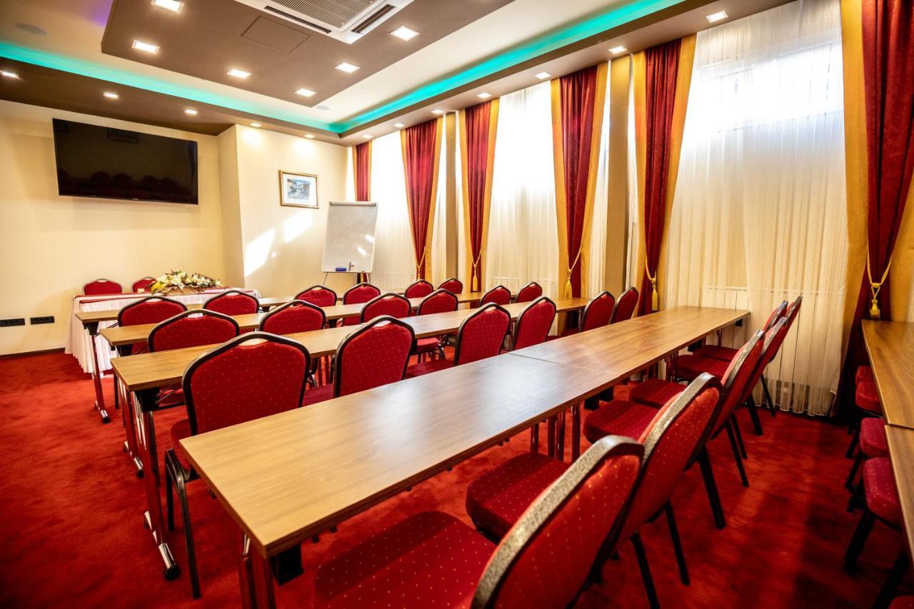 Boutique Hotel Golden Star Tuzla Eksteriør bilde