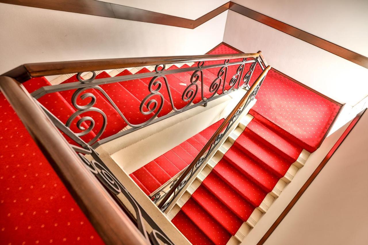 Boutique Hotel Golden Star Tuzla Eksteriør bilde